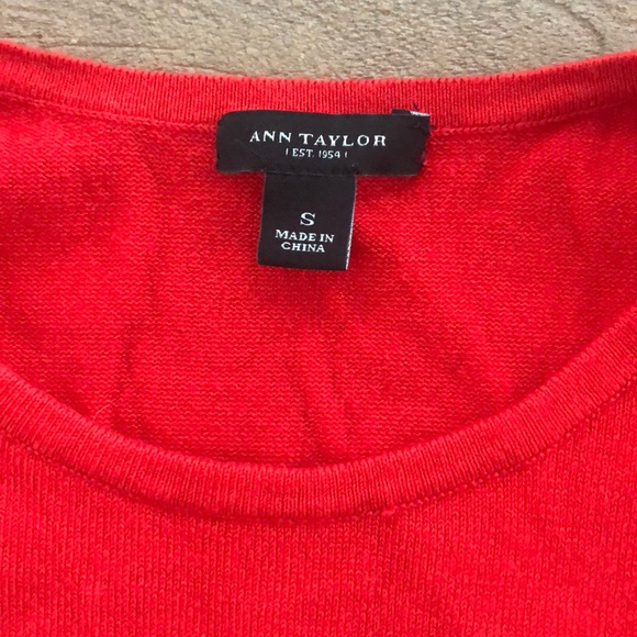 Ann Taylor knit shell - Picture 3 of 4